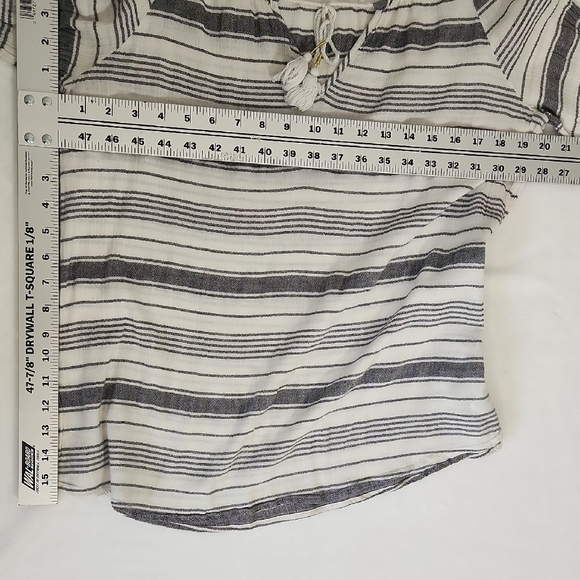 Merona White & Gray Tie Front 3/4 Sleeve Blouse Size Small - Picture 8 of 9